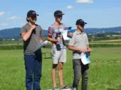 Elektrosegelflug: 2. Platz Thomas Horvath (li) und 3. Platz für Mika Hoffmann (re)